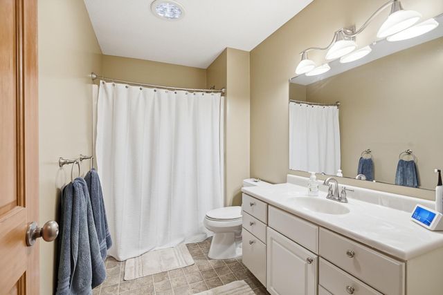 14901 Williston Lane, Minnetonka, MN 55345
