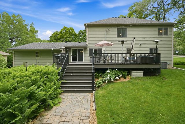 14901 Williston Lane, Minnetonka, MN 55345