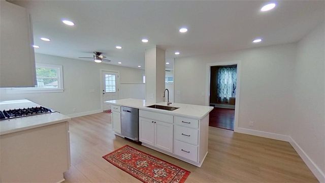 211 South West Street, Geneva City, NY 14456