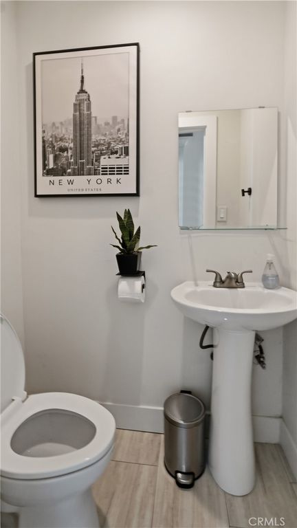 Image 14 of property listing at 7815 Fenwick, Los Angeles, CA 91040
