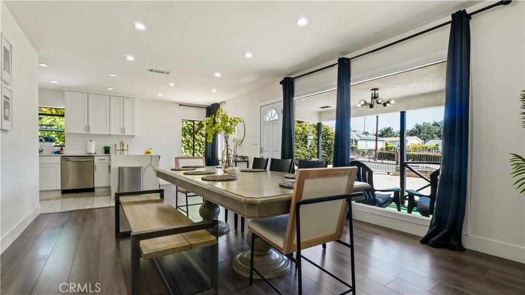 Image 16 of property listing at 7815 Fenwick, Los Angeles, CA 91040
