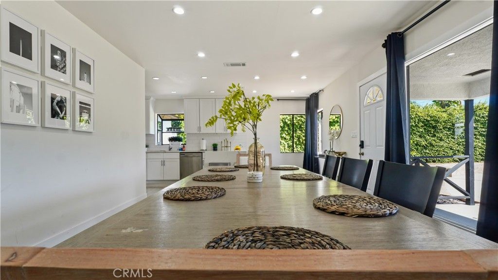 Image 17 of property listing at 7815 Fenwick, Los Angeles, CA 91040