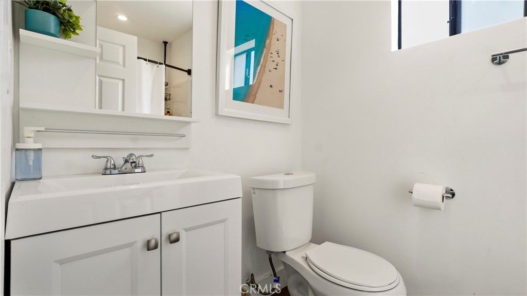 Image 21 of property listing at 7815 Fenwick, Los Angeles, CA 91040