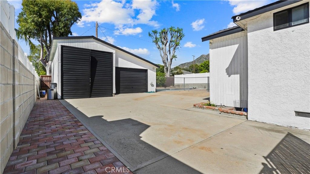 Image 32 of property listing at 7815 Fenwick, Los Angeles, CA 91040