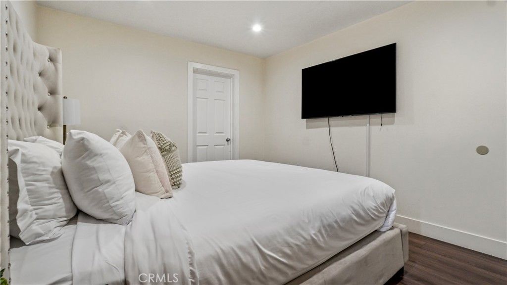 Image 42 of property listing at 7815 Fenwick, Los Angeles, CA 91040