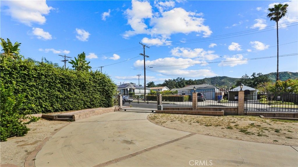 Image 47 of property listing at 7815 Fenwick, Los Angeles, CA 91040