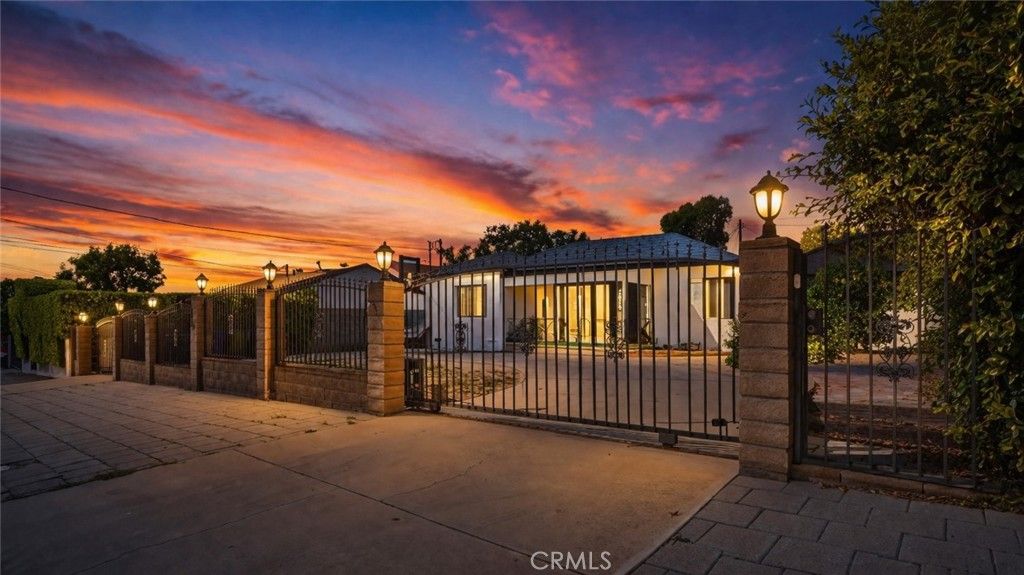 Image 58 of property listing at 7815 Fenwick, Los Angeles, CA 91040
