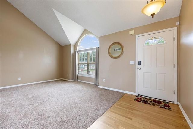 1300 SE Princeton Drive, Lee's Summit, MO 64081