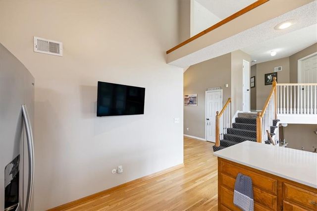 1300 SE Princeton Drive, Lee's Summit, MO 64081