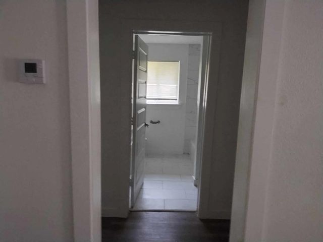 510 W Decatur Avenue, Orange, TX 77630