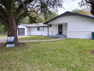 510 W Decatur Avenue, Orange, TX 77630