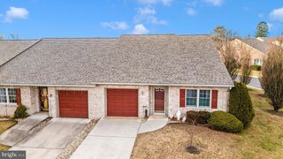 250 SUNBROOK LN #132, Hagerstown, MD 21742