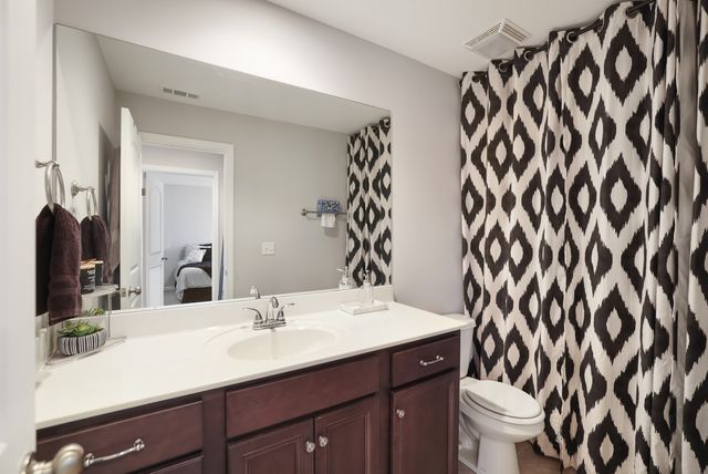 200 Cedar Place Row, Nashville, TN 37221