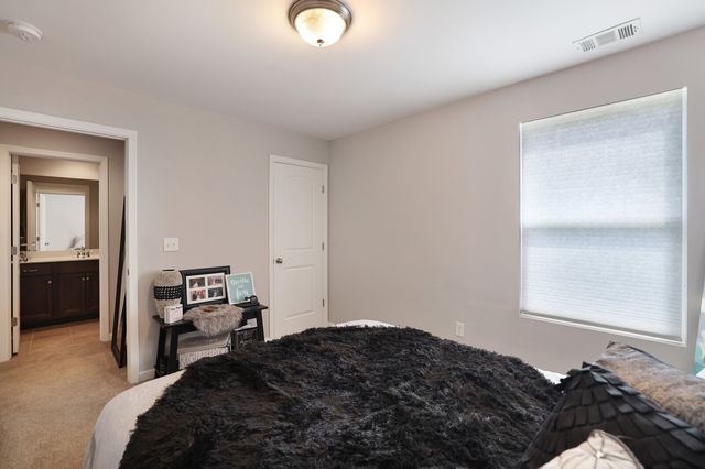 200 Cedar Place Row, Nashville, TN 37221