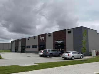 6948 & 6954 Competition Court, Bettendorf, IA 52722