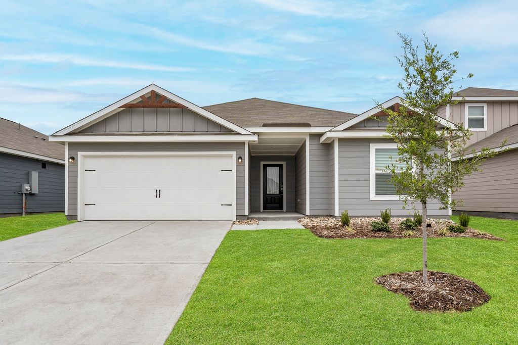 4706 Fillmore Drive, Greenville, TX 75401