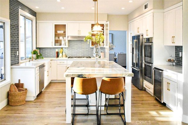 2016 Via Vina, San Clemente, CA 92673