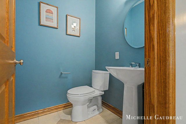 5577 Fieldstone Court, Middleville, MI 49333