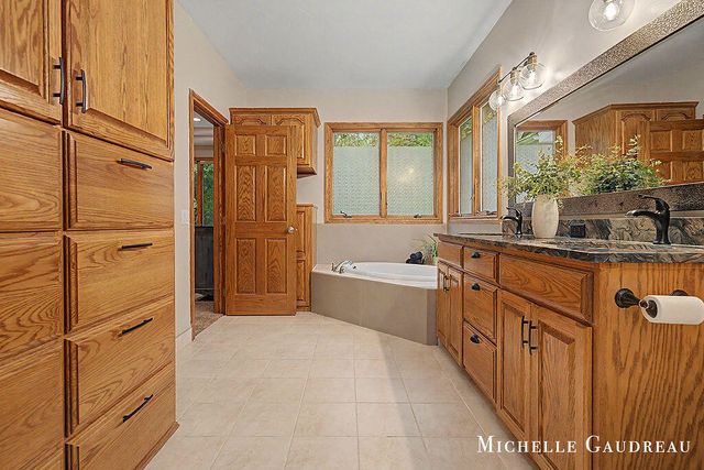 5577 Fieldstone Court, Middleville, MI 49333
