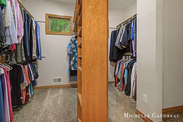 5577 Fieldstone Court, Middleville, MI 49333