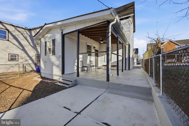 813 LANVALE ST, Hagerstown, MD 21740