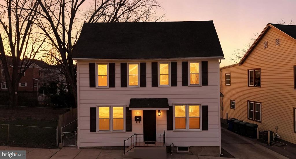 813 LANVALE ST, Hagerstown, MD 21740