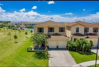 19220 NE 9th Pl, Miami, FL 33179