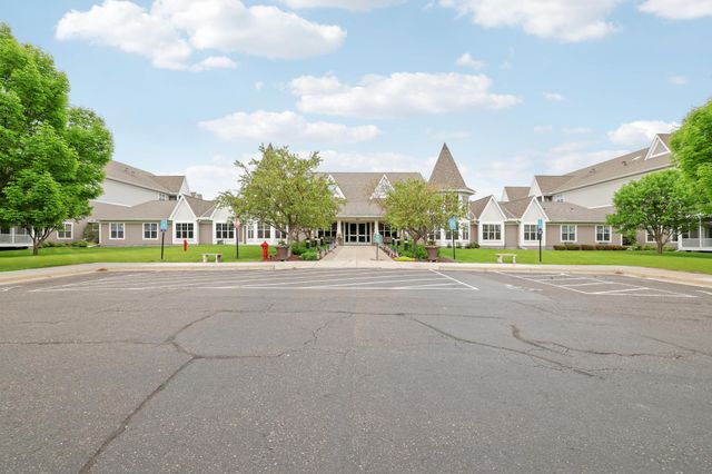 100 Clydesdale Trail 113, Medina, MN 55340