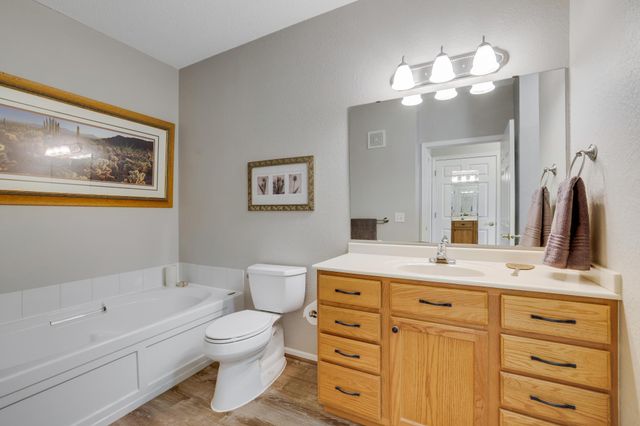 100 Clydesdale Trail 113, Medina, MN 55340