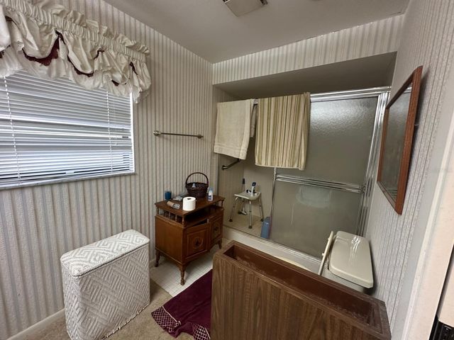 19250 BLOUNT RD, Lutz, FL 33558