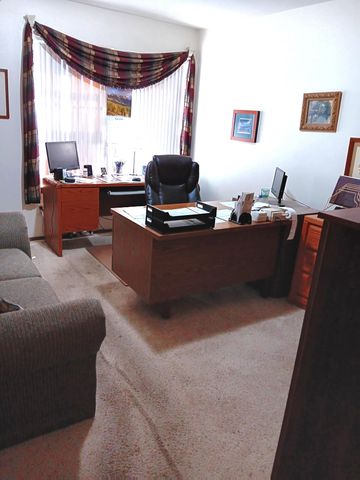 6123 Del Campo Place NE, Albuquerque, NM 87109