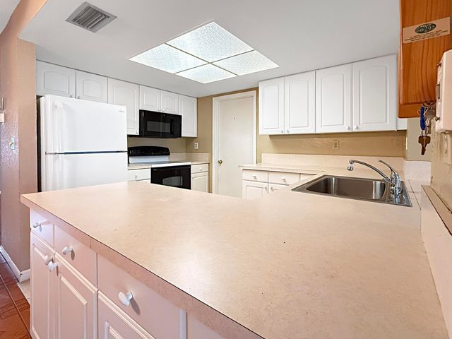 6755 NW 16TH Street, Margate, FL 33063