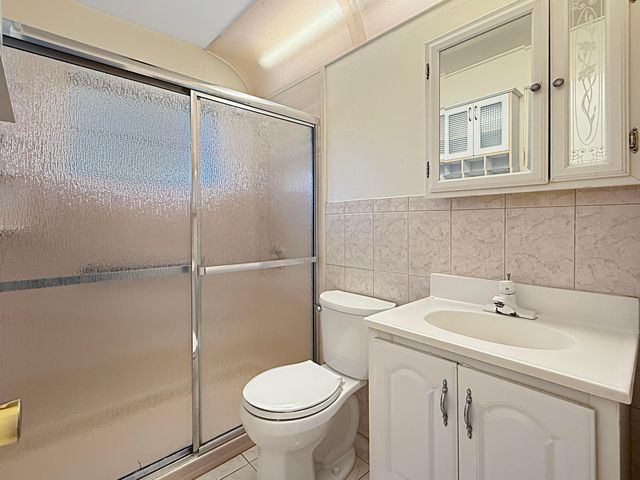 6755 NW 16TH Street, Margate, FL 33063