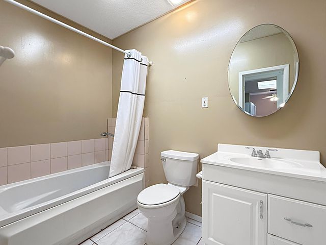 6755 NW 16TH Street, Margate, FL 33063