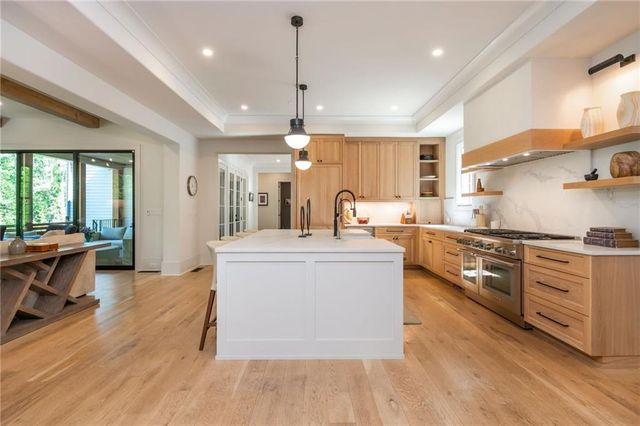 355 Roswell Farms Drive, Roswell, GA 30075