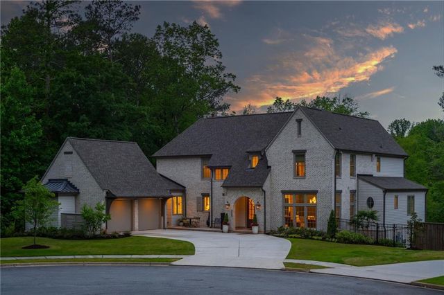 355 Roswell Farms Drive, Roswell, GA 30075