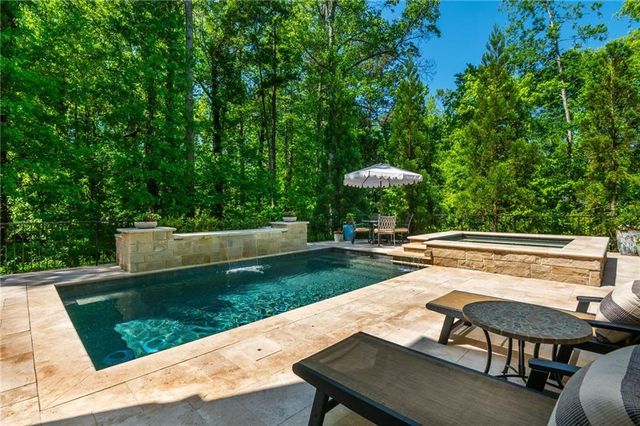 355 Roswell Farms Drive, Roswell, GA 30075