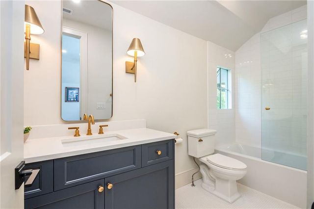 355 Roswell Farms Drive, Roswell, GA 30075
