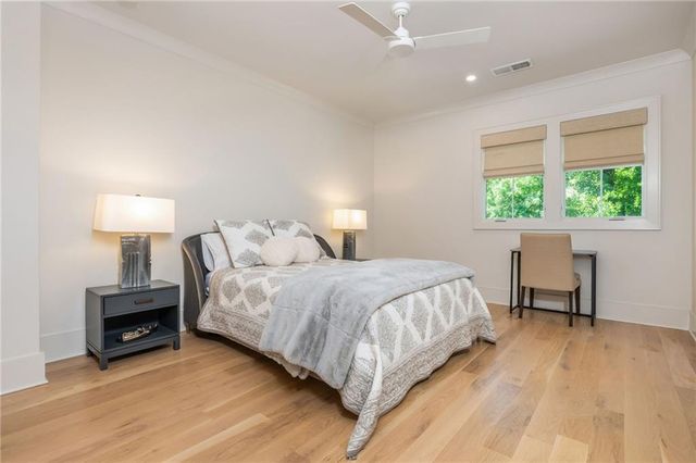 355 Roswell Farms Drive, Roswell, GA 30075