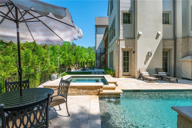 355 Roswell Farms Drive, Roswell, GA 30075