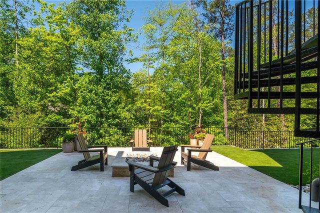 355 Roswell Farms Drive, Roswell, GA 30075