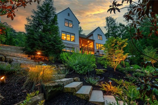 355 Roswell Farms Drive, Roswell, GA 30075