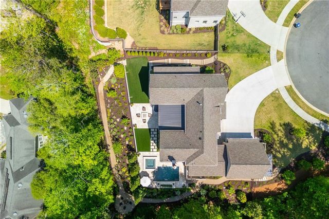 355 Roswell Farms Drive, Roswell, GA 30075