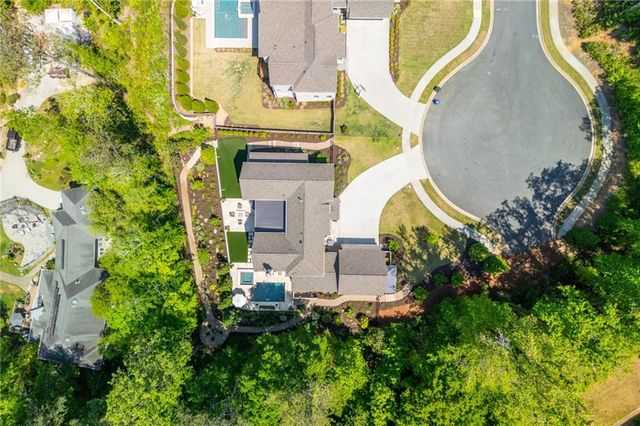 355 Roswell Farms Drive, Roswell, GA 30075