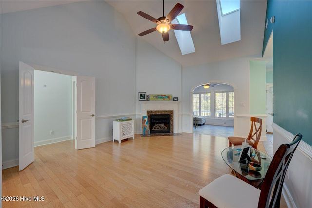 2022 Caracara Drive, New Bern, NC 28560