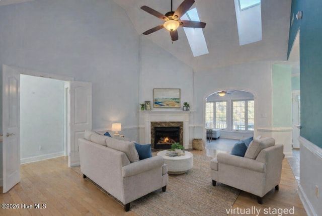 2022 Caracara Drive, New Bern, NC 28560