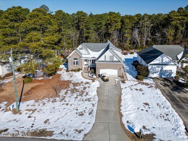 2022 Caracara Drive, New Bern, NC 28560