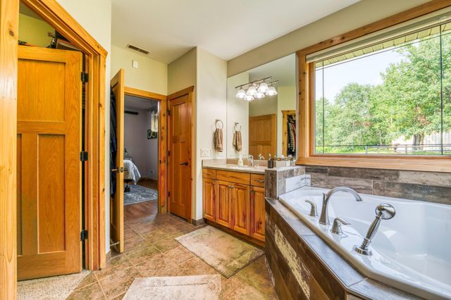 11106 Atylade Court NE, Bemidji, MN 56601