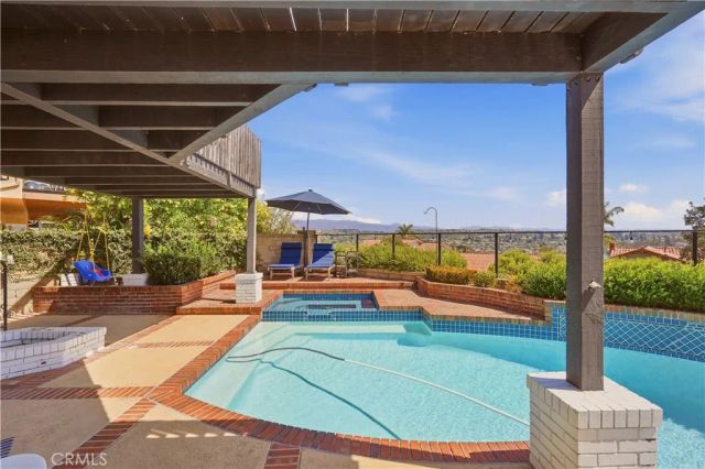 22792 Buendia, Mission Viejo, CA 92691