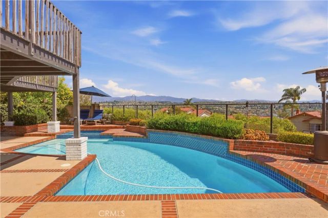 22792 Buendia, Mission Viejo, CA 92691